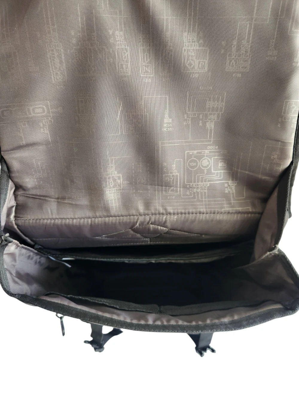 OGIO Apex Backpack with 17